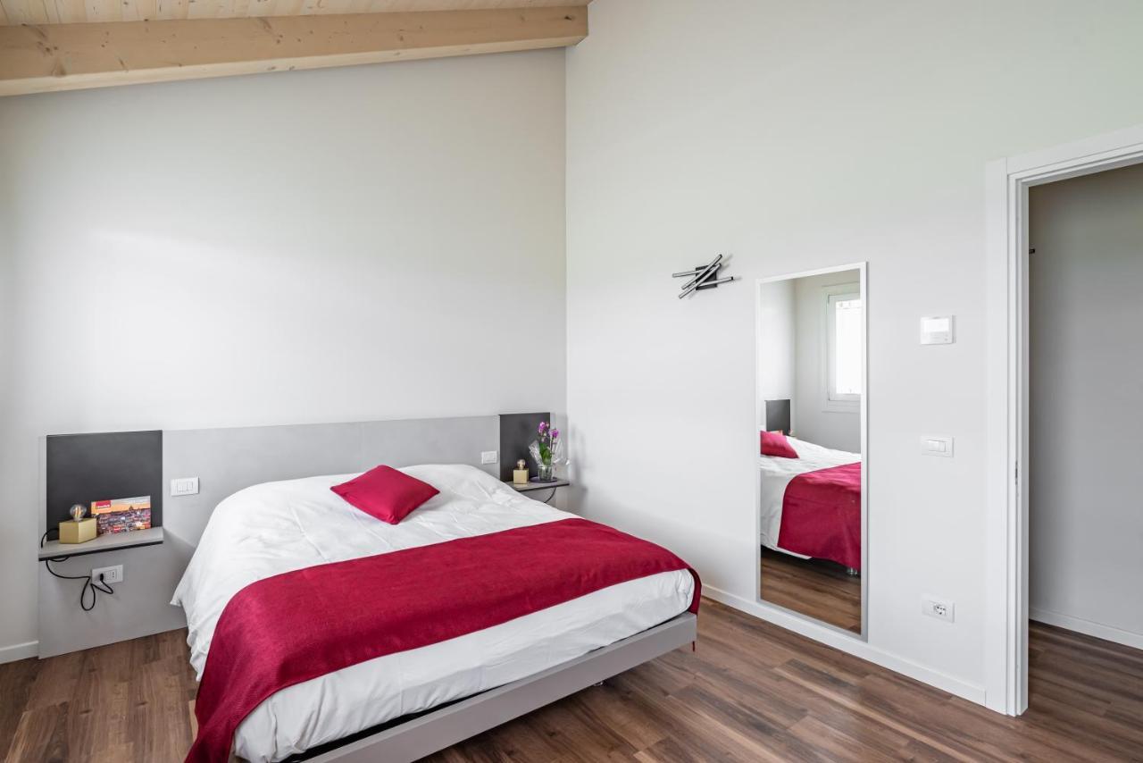 Ca Mia Rododendro & Mughetto Rooms Vicenza Luaran gambar